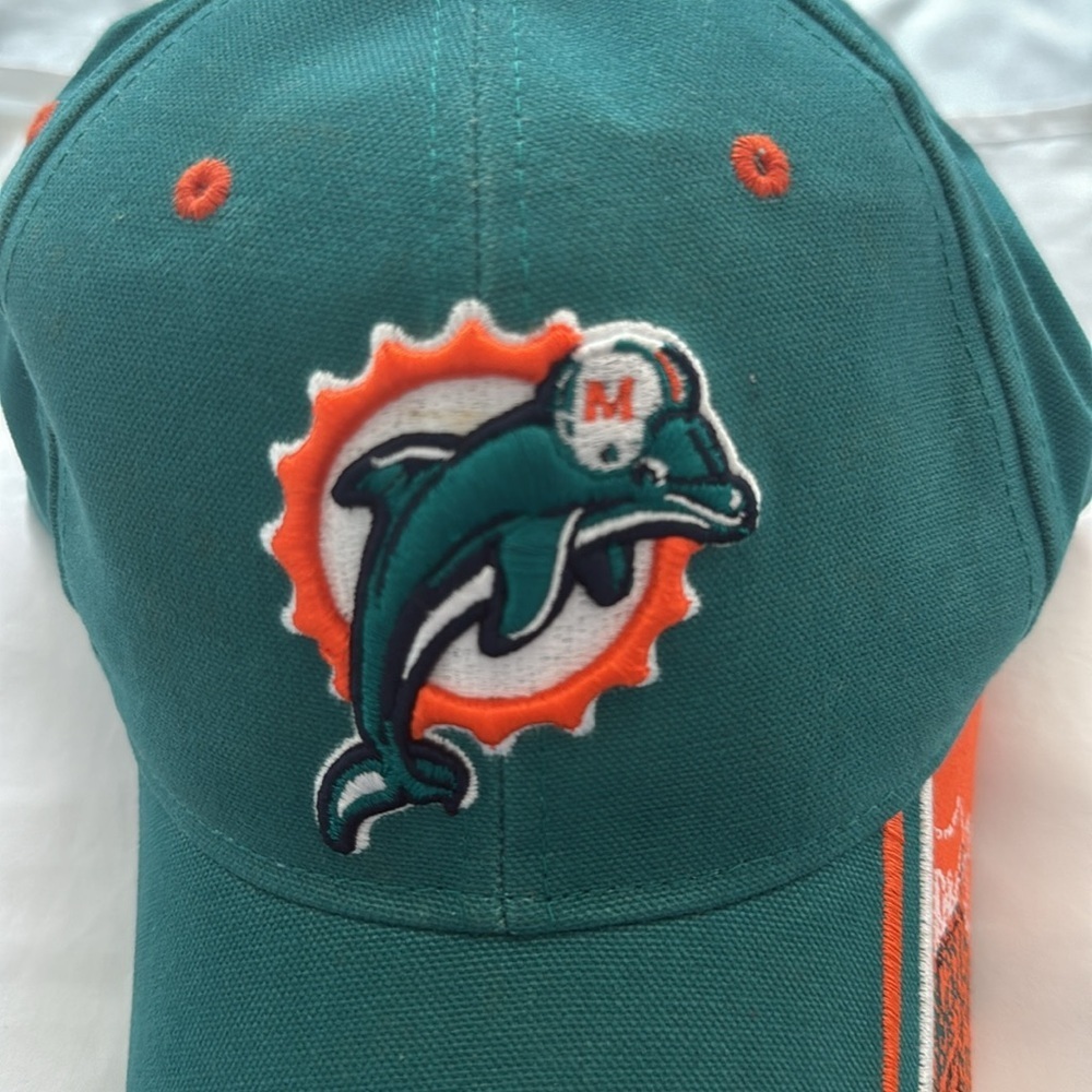 Vintage NWT  NFL Miami Dolphins Throw Back, Adjustable Back - Picture 2 of 10